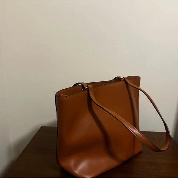 Michael Kors Tan Leather Tote - Picture 4 of 9